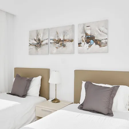 Elysia Park Appart hôtel 4*